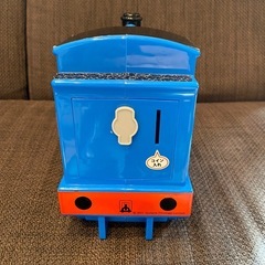 トーマス　貯金箱の画像