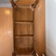 salut!　チェアーの画像