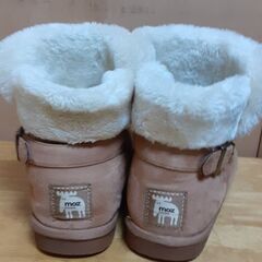 MOZのブーツ　T-578の画像