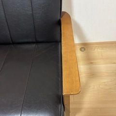 カリモク60風ソファ、本革 の画像