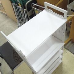 ニトリ ゲーミングシェルフ 本棚 ラック スチールフレーム ホワイト オフィス家具 札幌市 東区 新道東店の画像