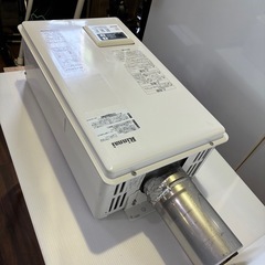 【バナナ苫小牧】②美品 2022年製 通電確認済み  リンナイ/Rinnai 給湯機  【RUX-V1615FFUA-E】 高さ700mm 横幅360mm 奥行き210mmの画像