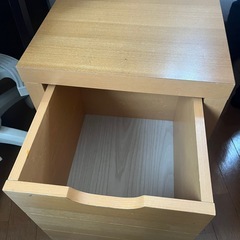 無料木目調の収納の画像