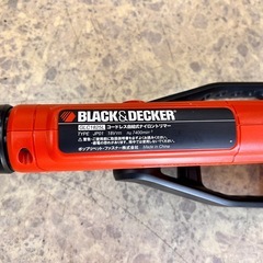 【ジャンク】　ブラック&デッカー BLACK&DECKER コードレス ナイロン トリマー 草刈機 【11116093】の画像