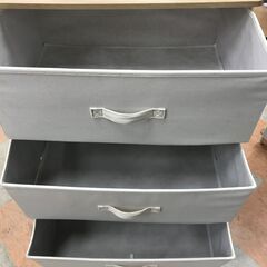 ＼家具＊家電のお店／【ｼﾞｬﾝｸﾞﾙｼﾞｬﾝｸﾞﾙ石川金沢店】 衣類ケース 木目調/ホワイトの画像