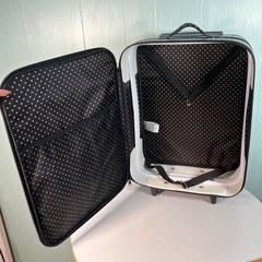 【まだまだ使えます◎】かわいい❤︎ミニーのキャリーケース✨の画像