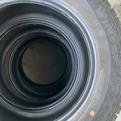 195/65/15  スタッドレスタイヤ　ダンロップ
　プリウス　VOXYの画像