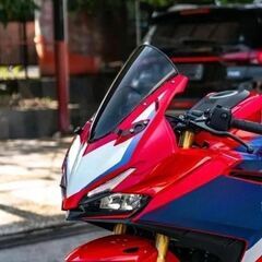 CBR250RR用 スクリーンの画像