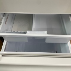 ☆ドリーム荒牧店☆ジモティー割引有☆【クリーニング済】ミツビシ/3ドア冷蔵庫/MR-CX33C-W/2018年製の画像