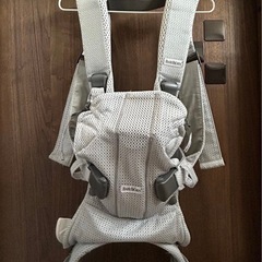ベビージョルン 抱っこ紐の画像
