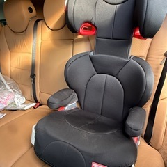 [取引中]ジュニアシートの画像