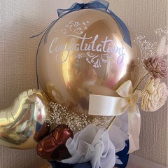 成人式バルーンギフト受付中の画像