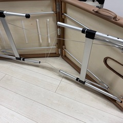 折りたたみ　　エステベッドの画像