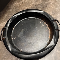 すき焼き鍋の画像