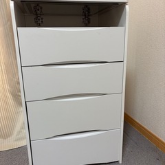 無料　12/27まで　ミラードレッサー　イス付きの画像