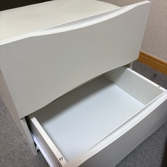 無料　12/27まで　ミラードレッサー　イス付きの画像