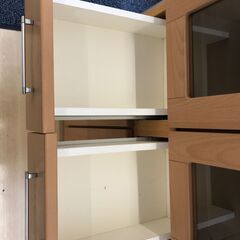 A-955【リユースのサカイ野々市店】ジモティ来店特価‼ 食器棚 木目/ナチュラル ※クリーニング済みの画像