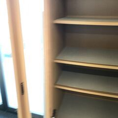 A-955【リユースのサカイ野々市店】ジモティ来店特価‼ 食器棚 木目/ナチュラル ※クリーニング済みの画像
