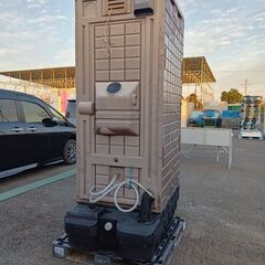 中古　1棟限り　和式　ポンプ式簡易水洗トイレ　現物　洋式ｶﾊﾞｰ仕様もOK　農園　畑　置き場の画像