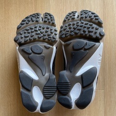 エアリフト　黒の画像