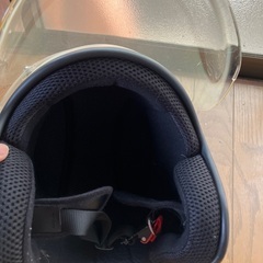 バイクのヘルメットの画像