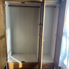 タンス　　物入れ、収納棚の画像