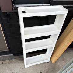 【差し上げます/キャスター付きラック】の画像