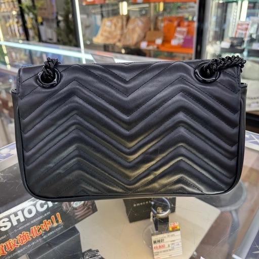 ☆ドリーム荒牧店☆GUCCIグッチ キルティングショルダーバッグ GGマーモント レザー ブラック 443497