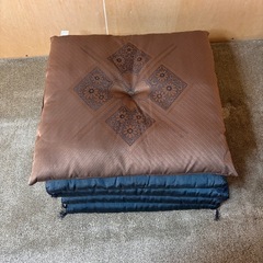 座布団6枚の画像