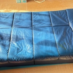 引き出し付きソファーベッド！の画像