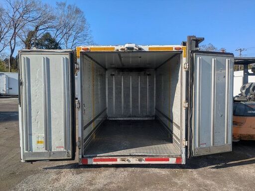 ♪八街A区SP84♪物置♪コンテナ♪手頃♪断熱材あり♪アルミ箱