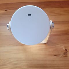 折りたたみ式テーブルランプ　二つの画像