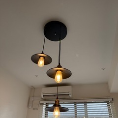 ペンダントライト3灯　吊り下げ照明　リビング・居間様　10,380円→1000円の画像