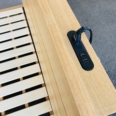 ニトリ　セミダブルベット　木製　すのこベット　フレームのみ　コンセント付き　の画像