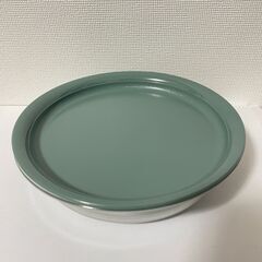 【新品未使用】Tupperware 容器（グリーン）の画像