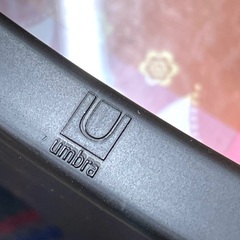 【umbra】 フォトフレーム ブラック マルチ9面 写真飾り フォト ディスプレイ ラウンド オブジェ クラシックの画像