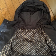 レディース黒ダウンコート　L　の画像