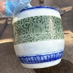 植木鉢　陶磁器　直径25cm 小道具　レトロ(底面割れあり)の画像