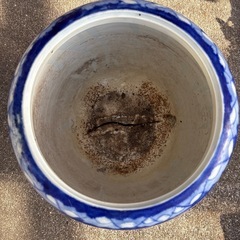 植木鉢　陶磁器　直径25cm 小道具　レトロ(底面割れあり)の画像