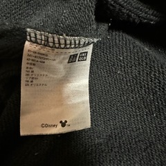 ユニクロ レディース Mサイズ ミッキー パーカー ブラック 裏毛 使用感ありの画像