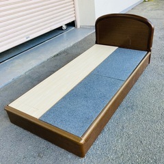 シングルベッド　引出し収納付き　フレームのみ　アイシン精機の画像