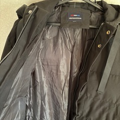 レディース黒ダウンコート　の画像