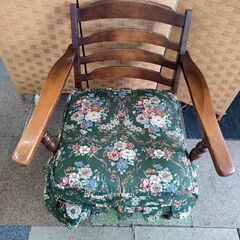 ②シングルソファ 飛騨産業 キツツキ 穂高 布製 花柄 1人掛け 1P リビングチェア 右左肘付き ソファ 応接 札幌 北20条店の画像