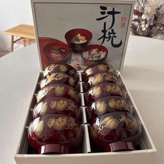 新品未使用】　赤い汁椀　汁椀　食器　お椀　器　皿　和食器　食器セット　正月の画像