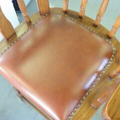 T-086 リサイクル品 木製 カウンターチェア 座面高77cmの画像