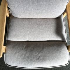 リクライニングチェア レバー式デザインチェア リラックス チェア TOPVALU 高座椅子 木製肘付き 背もたれ調節 ベージュ HC-LVD0513AT222の画像