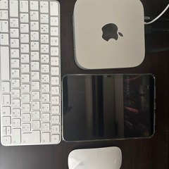 Mac mini iPad miniの画像
