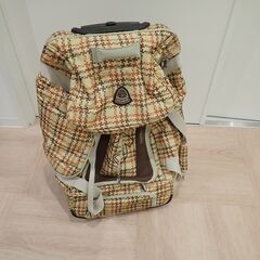 BURTONキャリーバッグの画像