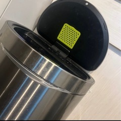 センサーゴミ箱の画像