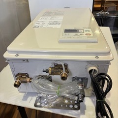 【バナナ苫小牧】⑦通電確認のみ  やや傷あり　2022年製 ノーリツ/NORITZ  給湯機　【GQ-2037WS-FFA-1】　高さ740mm 横幅360mm 奥行き210mmの画像